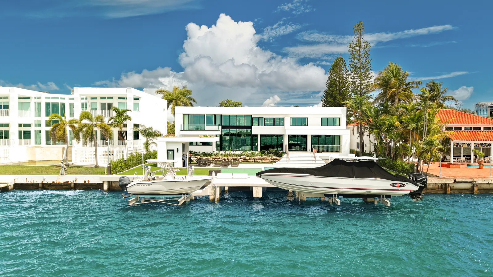 12705 Biscayne — Miami, FL