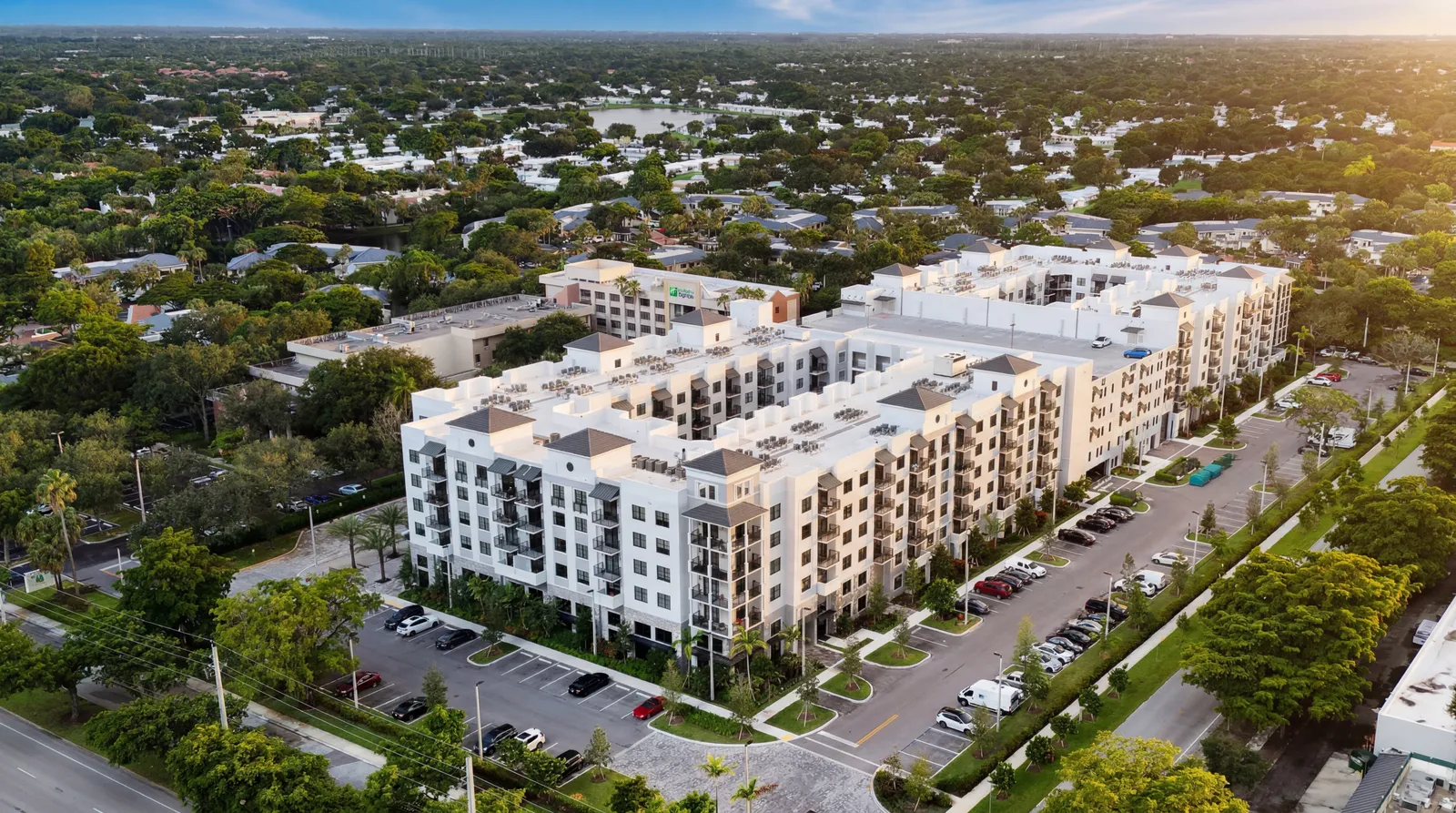 17 North University — Plantation, FL
