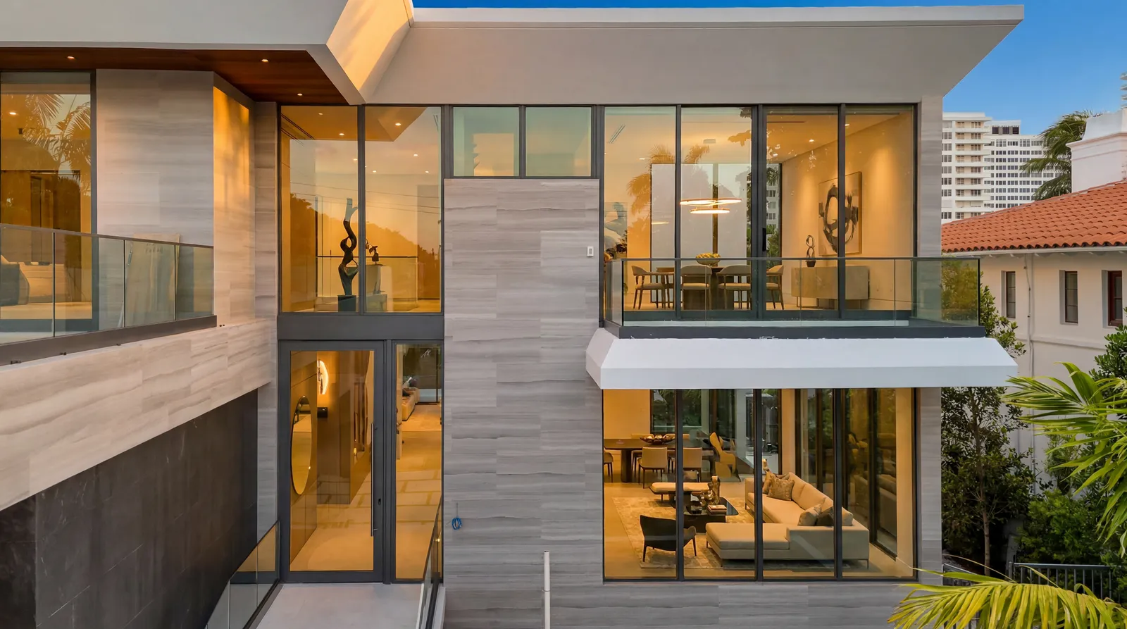 5699 Pine Tree — Miami Beach, FL